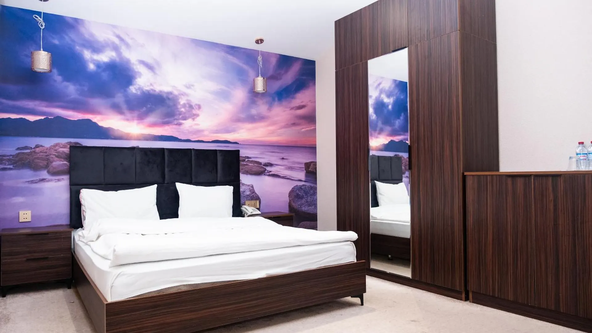 Grand Mirror Hotel Baku 4*,  Azerbaijan