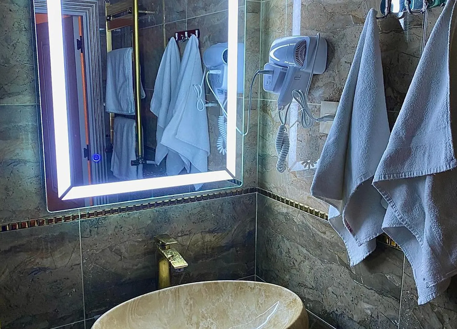 Grand Mirror Hotel Baku